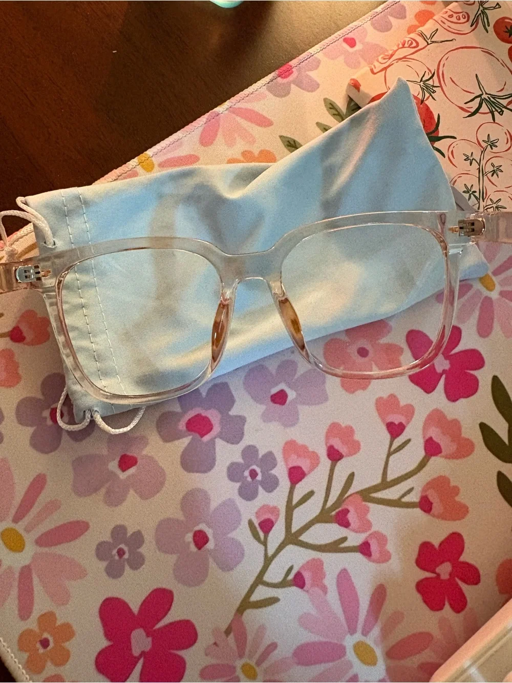 Blue light glasses